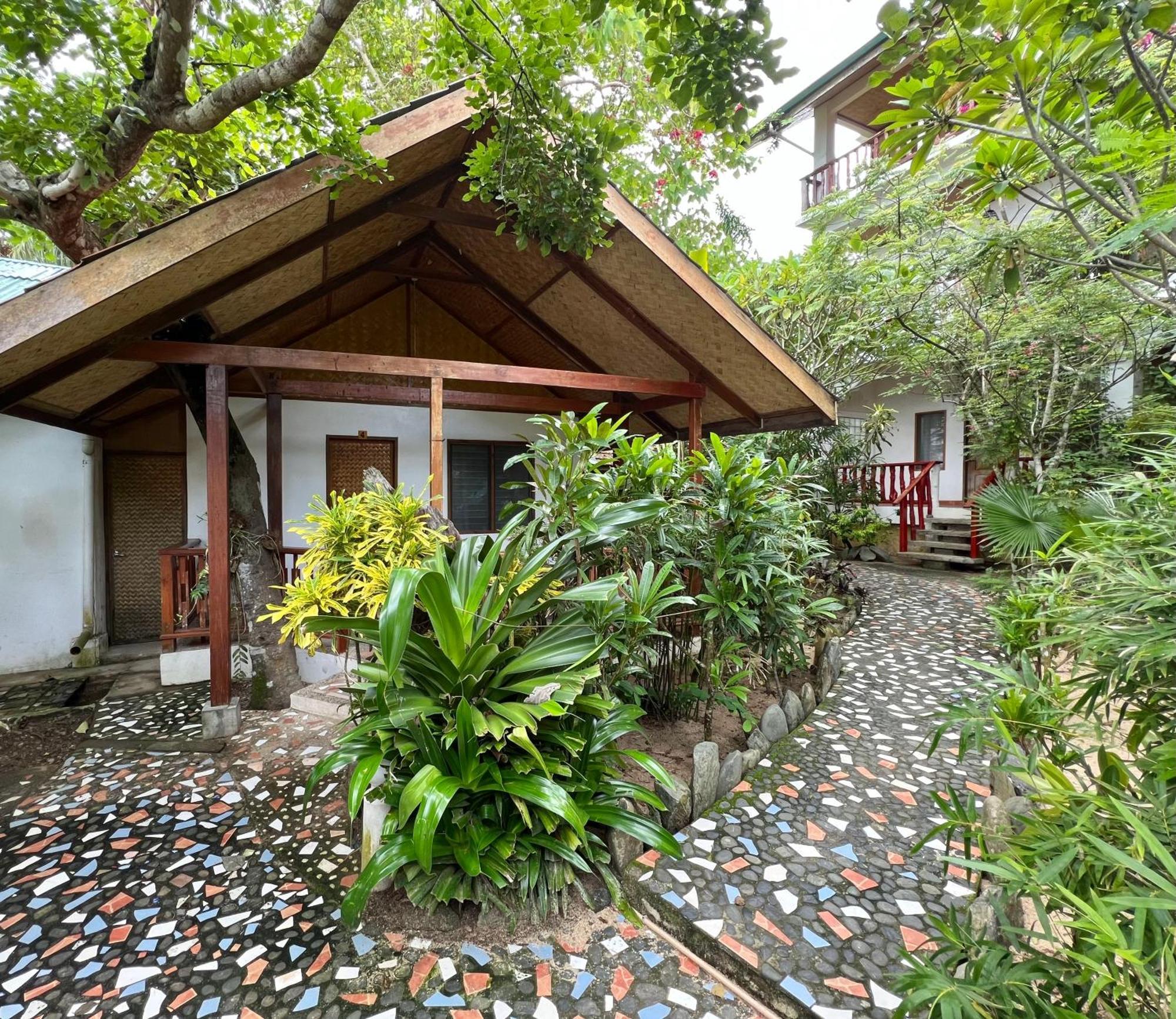 Golden Monkey Beach Hotel El Nido Eksteriør bilde